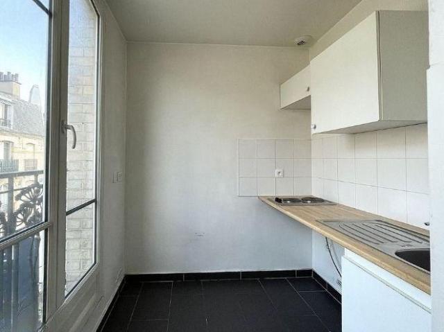 Studio 22 m² secteur place de la République Clichy
