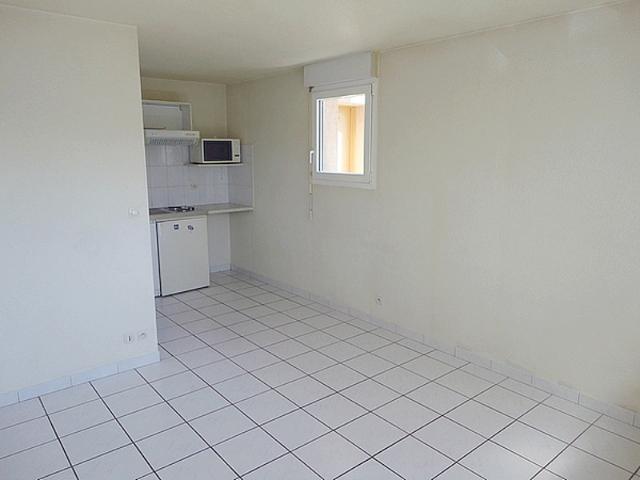 Studio 22m² avec stationnement CEZEAUX