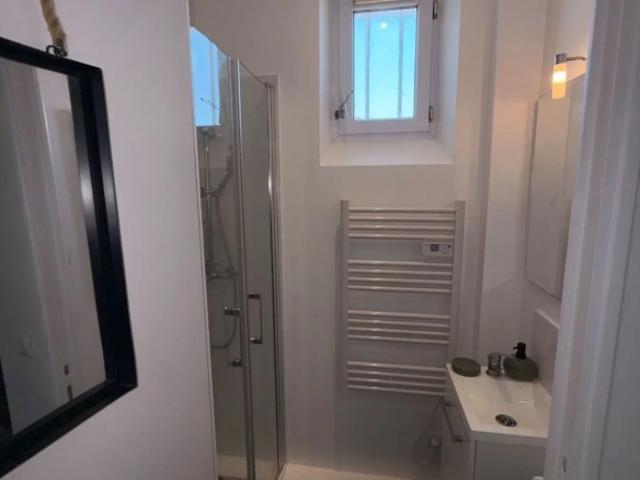 Studio / 22m² / Courbevoie Ligne L
