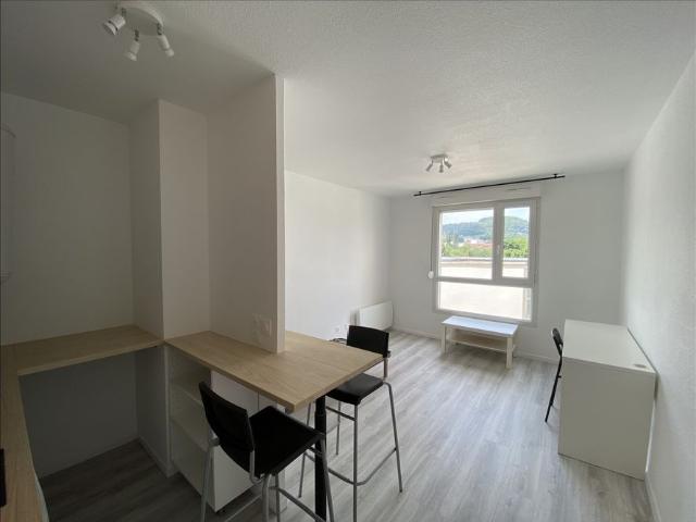 Studio 22m² / Quartier 3 Maisons