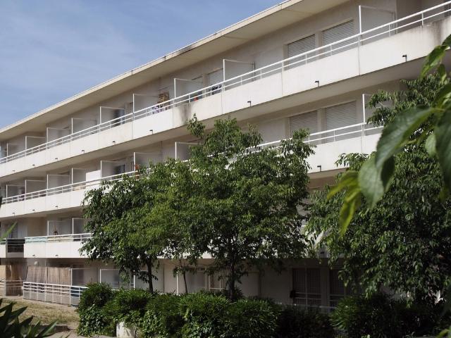 Studio 23.94 m², kitchenette équipée, avec balcon