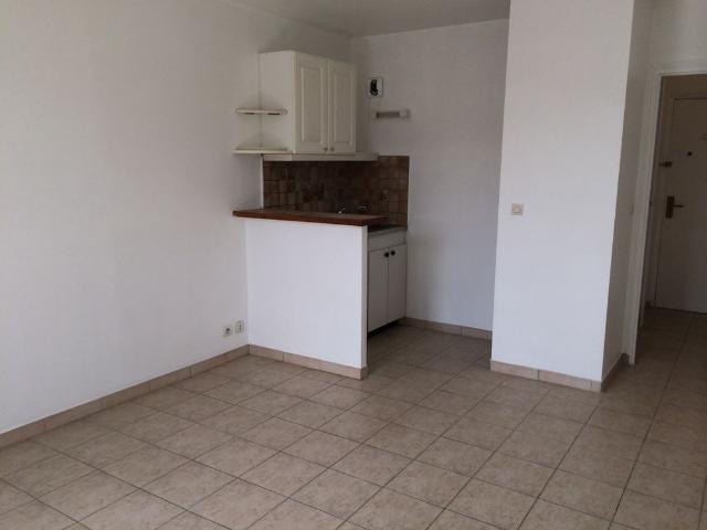 Studio 23 m² 1 pièce Saint Maur Des Fossés 94100