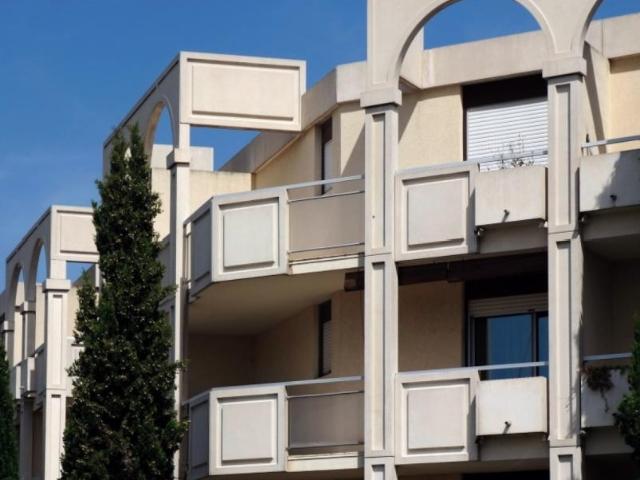 Studio 24.47 m², kitchenette équipée, avec balcon