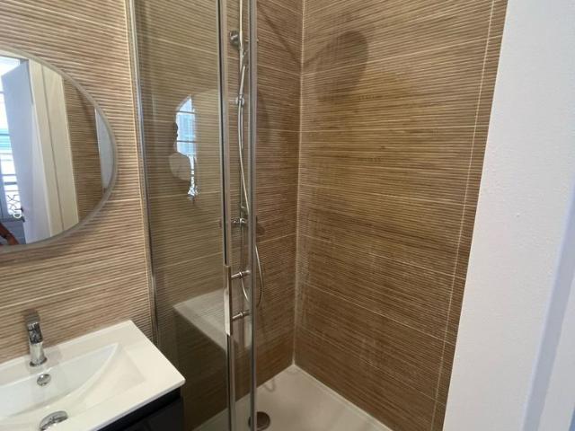 Studio 24 m² 1 pièce Marseille 13001
