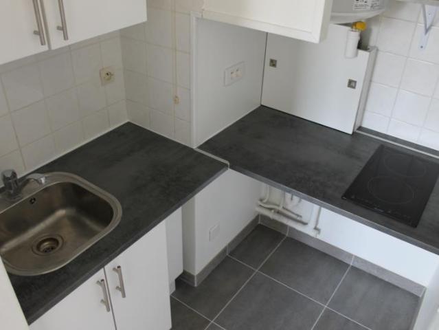STUDIO 24 m² OSNY 1 pièce s 24.2 m2