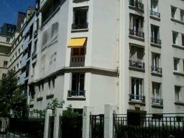 Studio 25 M2 PARIS 16ème arrondissement