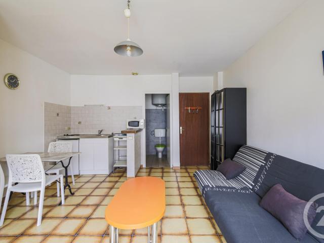 Studio 25 m²