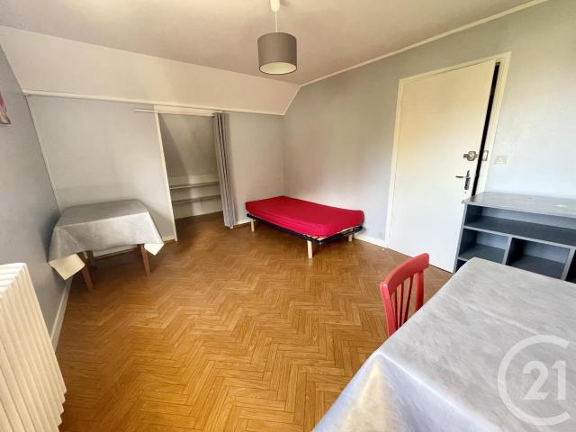Studio 25 m²