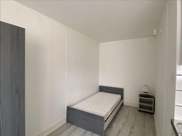 Studio 25 m² / BRABOIS / Médecine