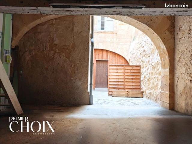 Studio 26 m² Bordeaux CENTRE avec travaux