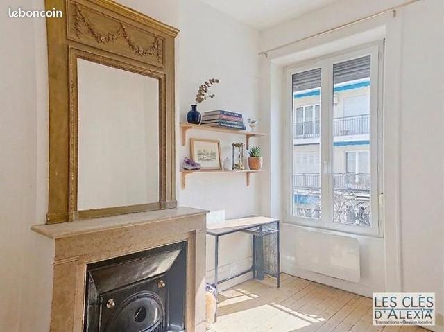 Studio 26 m² Lyon 6ème
