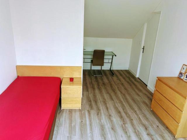 Studio / 26m² / Longjumeau RER C