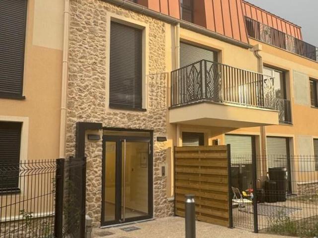 Studio 27 m²