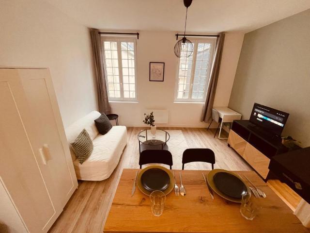 Studio 27 m²