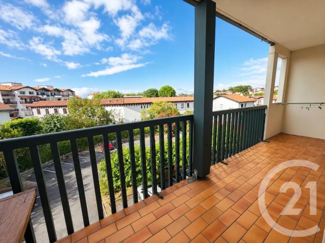 Studio 27 m²