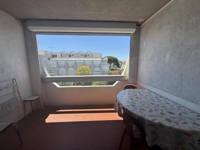 Studio 27 m²