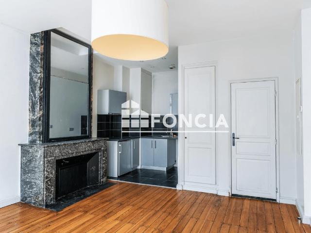 Studio 27 m²