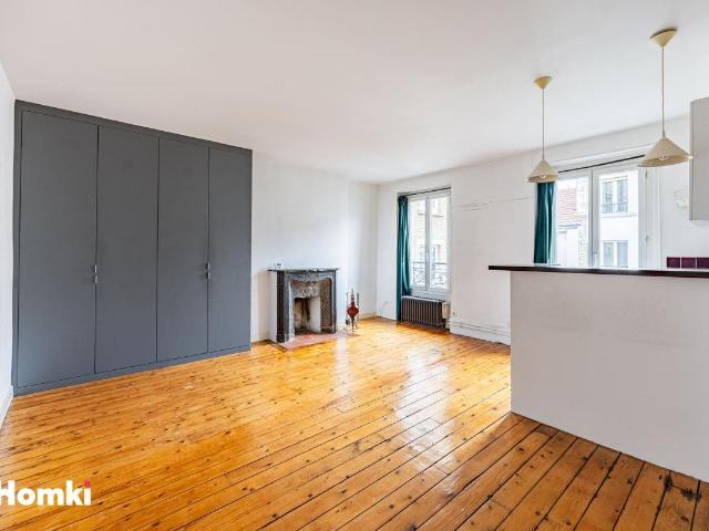 Studio 27 m²