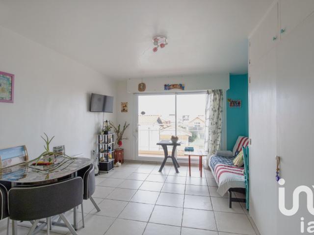 Studio 27 m²