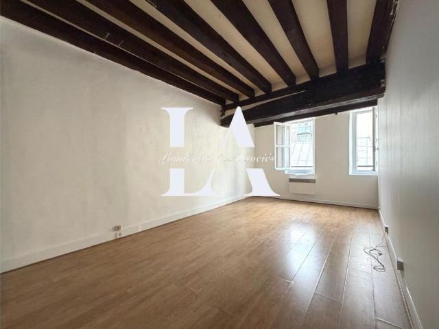 Studio 27 m²