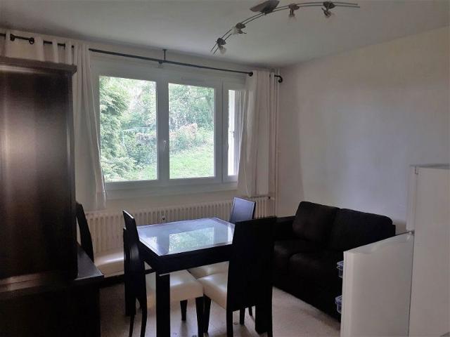 Studio 28.3m ²
