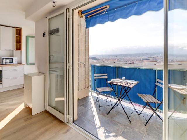 Studio 28 m²