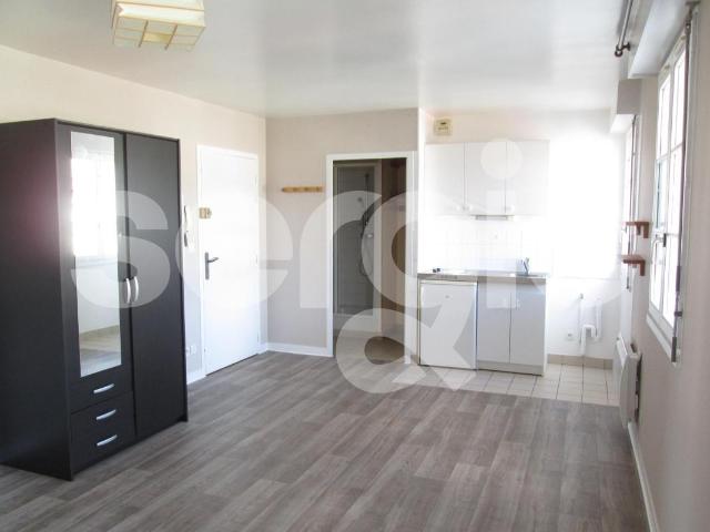 Studio 28 m²