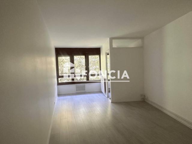 Studio 28 m²