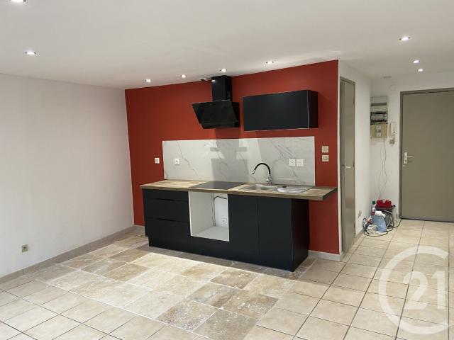 Studio 28 m²