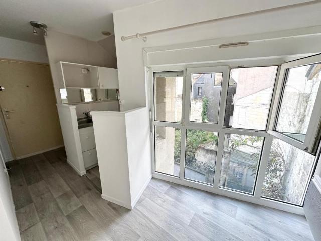 Studio 28 m²