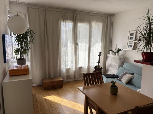Studio 28 m²