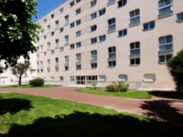 Studio · 28 m²
