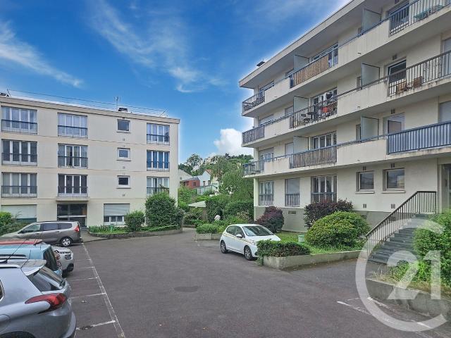 Studio 28 m²