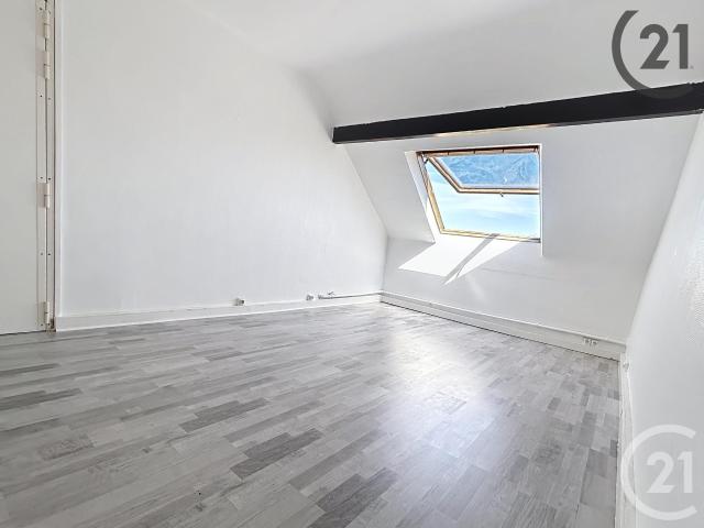 Studio 28 m²
