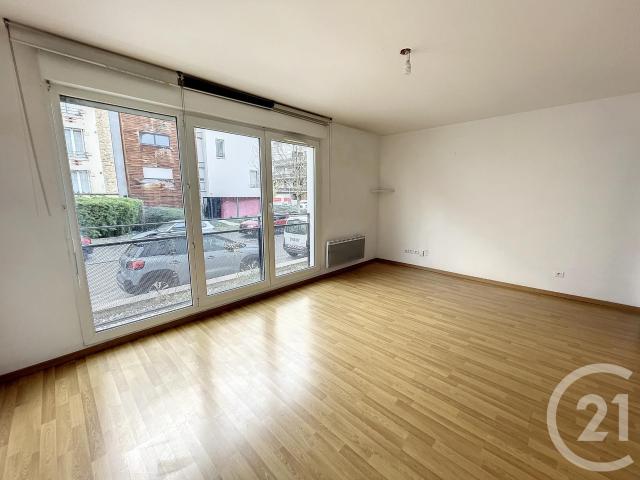 Studio 28 m²