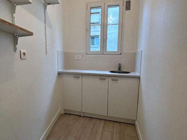 Studio 28m2