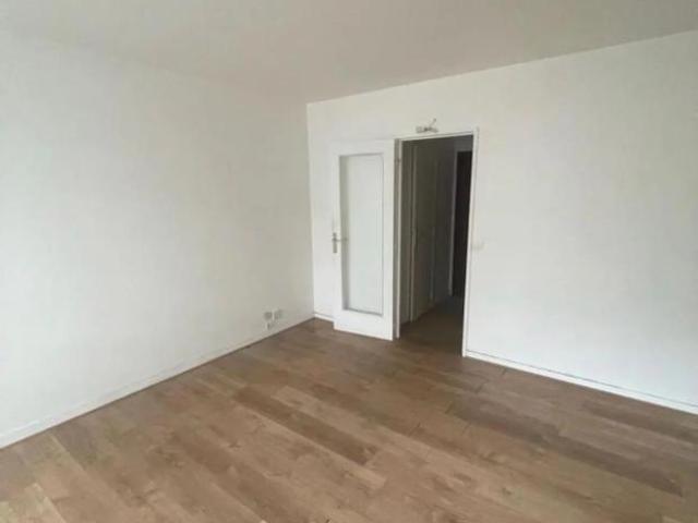 Studio / 28m² / Marcel Sembat Ligne 9