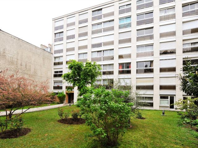 Studio · 29 m²