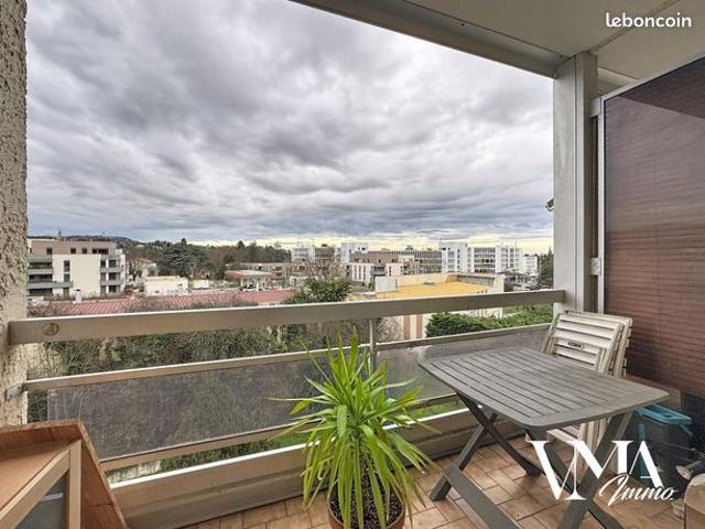 Studio 1 pièce 29 m²