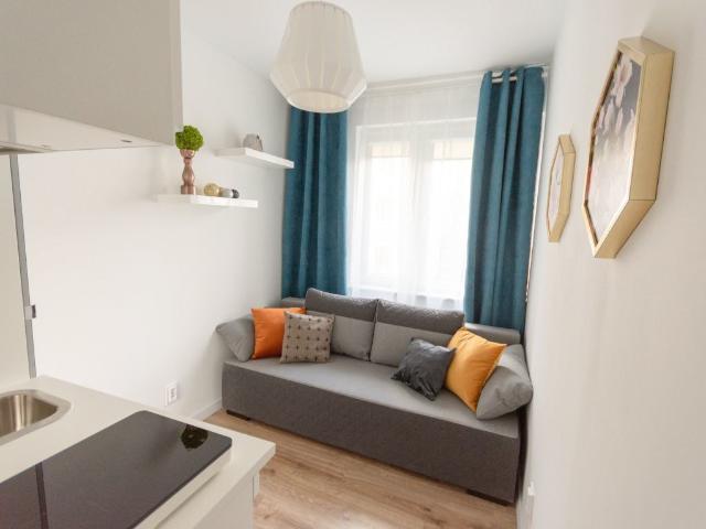 studio 2, METRO NATOLIN