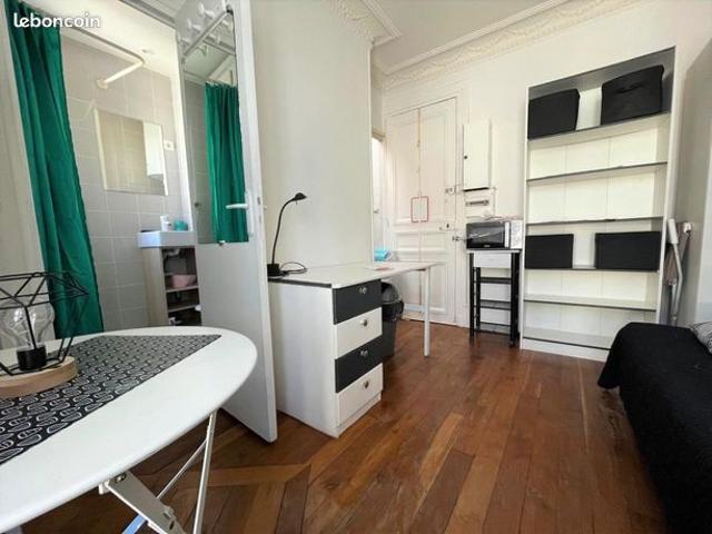 Studio 2 pièces 12 m²