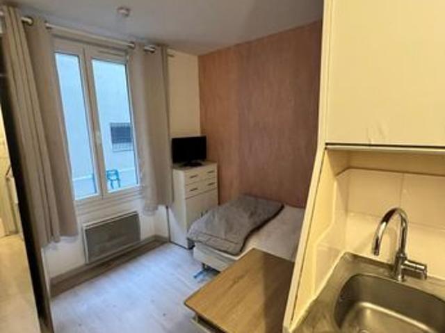 Studio 2 pièces 13 m²