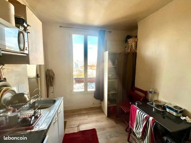 Studio 2 pièces 13 m²