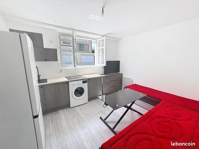 Studio 2 pièces 16 m²
