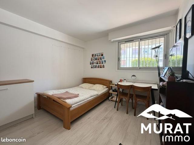 Studio 2 pièces 17 m²