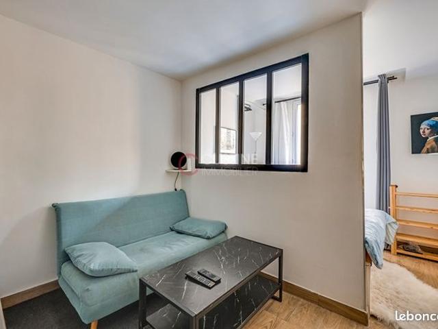 Studio 2 pièces 18 m²