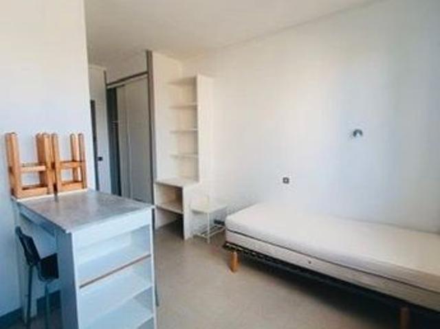 Studio 2 pièces 18 m²