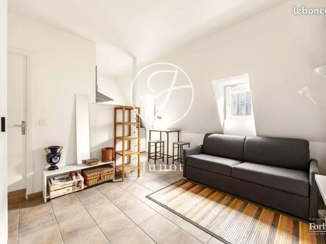 Studio 2 pièces 19 m²