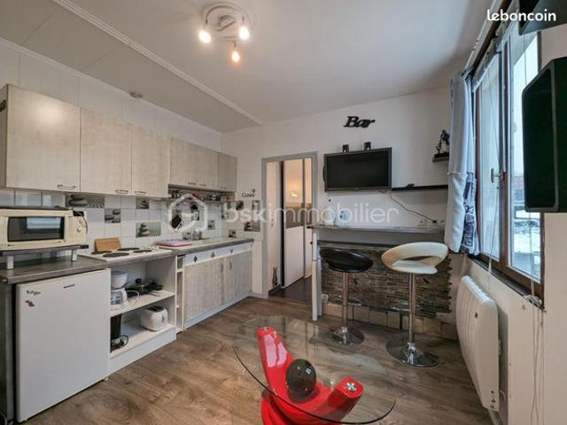 Studio 2 pièces 19 m²