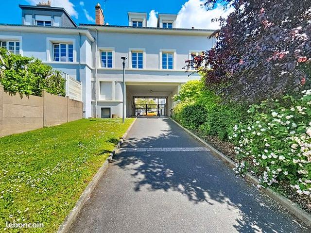 Studio 2 pièces 20 m²